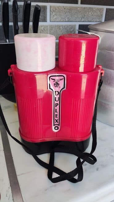 Rəng - Qırmızı, Termos, 2,5 bucket volume l, Almaniya