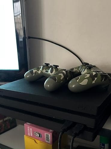 Видеоигры и приставки: PlayStation 4 Pro+ 2 eded original pult — 1