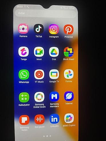 telefonlar a52: Samsung Galaxy A03, 64 GB, rəng - Qara, Face ID — 2