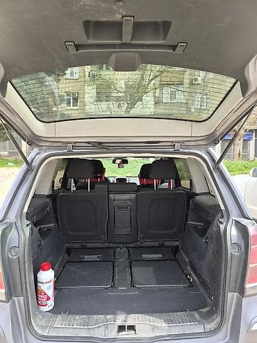 masın: Opel Zafira — 7 yerlik, praktik ailə miniveni - Kuzov: boz rəng, 5 — 2