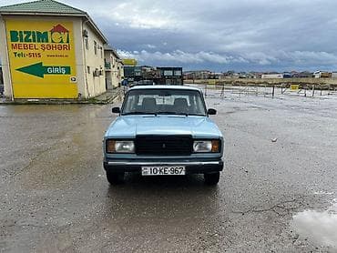 Lada 2107 sedan Masin ela veziyetedii.Her gun surulur.Mator 03 yag