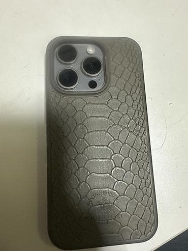 apple m1: IPhone 15 Pro, Gümüşü, Face ID — 3