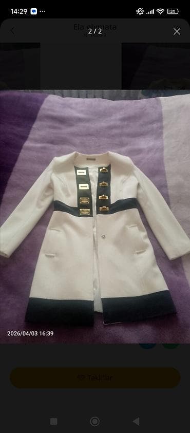 qelyan gence: Qadın üçün şıq palto - Rəng: ağ, qara detallarla - Dizayn: yaxasız — 1