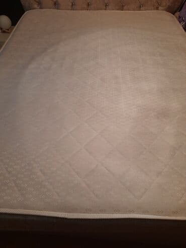 Ortobetik matras satılır eni 1m50sm, uzunlugu 2m, yaxşı vəziyyətdədir