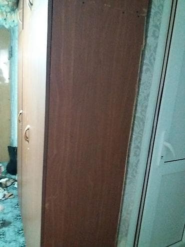 salon şkaf: Dolab antresollu sifarişlə yığılıb yaxşı vəziyyətdə en 140 hündürlüyü — 2