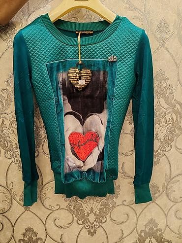 Brend: Amarсhik Model: Qadın uzunqol bluz/sviter tipli üst geyimləri