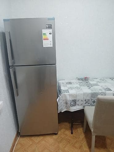 kreditle menzil: Oğlan otaq yoldaşı axtarılır. 28 May metrosuna piyada 10 dəqiqəliq — 3