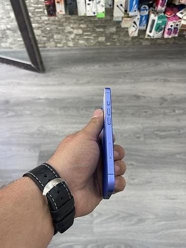 ipad 8 32: IPhone 16, 128 GB, Göy, Face ID — 4