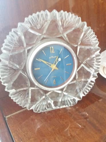 Велоаксессуары: Qedimi xrustal saat. diametr 27.5 sm — 2