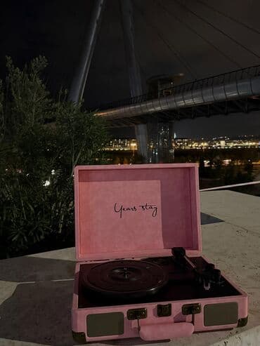 виниловый проигрыватель баку: Qrammafonlar Mehduddur!!! Çox gözəl Retro Qramafonlar və göz oxşuyan — 15