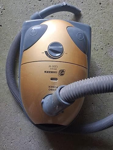 pilesos: ZELC markalı tozsoran satılır. Model: ZVC-812. Gücü 1200 W — 1