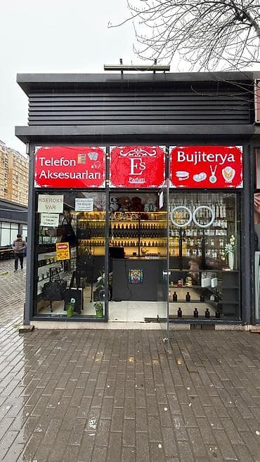 yolka oyuncaqları: Hazir biznes satılır Həzi Aslanov metrosunun tam yanında əsasən — 8