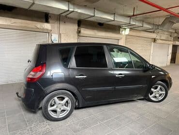 renault meqane: Renault Scenic (II) — qara rəngli, 5 qapılı kompakt miniven. Şəhər və — 5