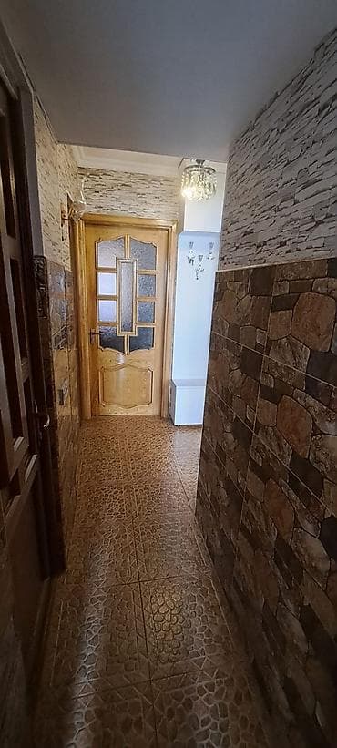 semkirde evler: Zaqatalada Qaladüzün də 5/1 ci mərtəbədə tam təmirli konbi sistemi ilə — 7