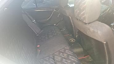 opel c: Mercedes-Benz C-Class: 1.8 l | 1998 il Sedan — 6