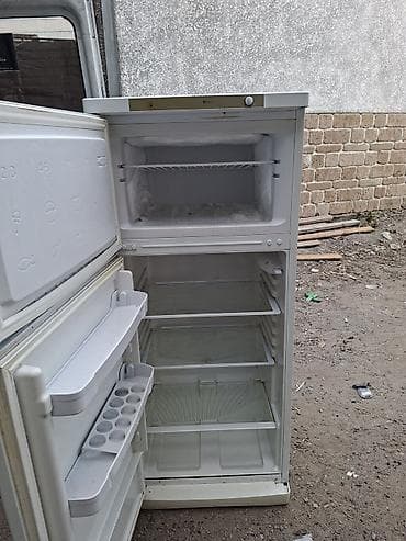 printer satilir: İşlənmiş 2 qapılı Indesit Soyuducu Satılır, rəng - Ağ — 2