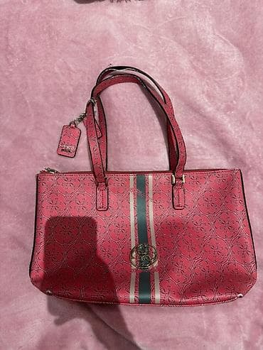 kişi cantaları: Çiyin çantası, Guess, İşlənmiş — 1