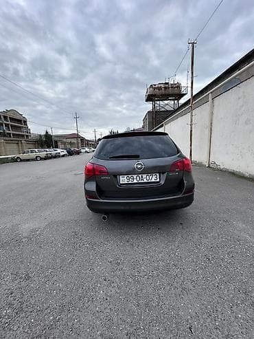 Nəqliyyat: Opel Astra: 1.3 l | 2011 il 410000 km Universal — 6