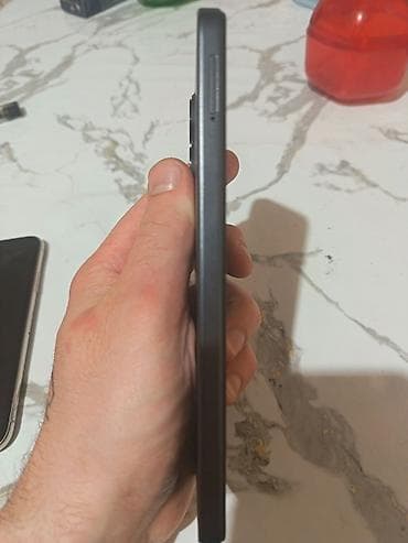 mini pec: Infinix Smart 9 HD, 64 GB, rəng - Qara, Sensor — 6