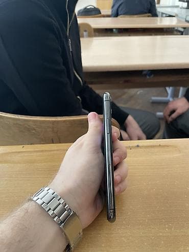 iphine 11: IPhone 11 Pro, 64 GB, Space Gray, Face ID — 2