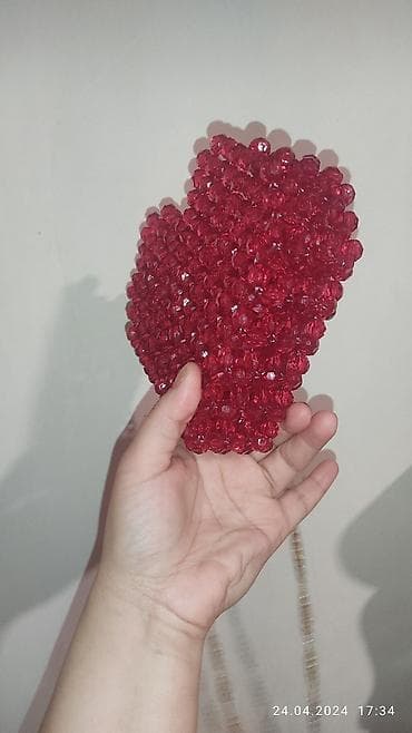 Handmade muncuq çanta . orta boy çanta . 20 yanvar metrosuna pulsuz