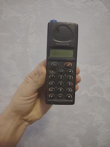 telefon 50 manat: Retro köhnə telefonlardır zapcast kimi satıram 1 ədədi 50 manatdan — 6