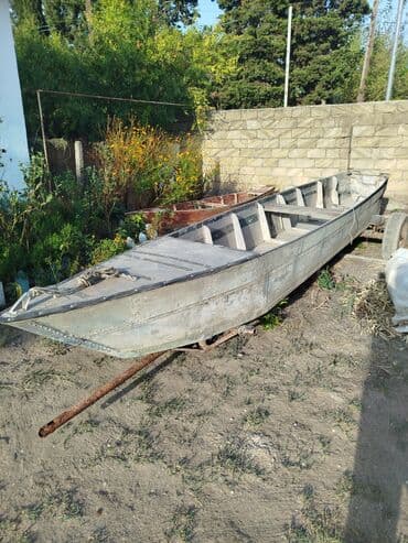 Metaldan (alüminium/çelik) yığılmış, uzun gövdəli qayıq lalafo.az -da Metaldan (alüminium/çelik) yığılmış, uzun gövdəli qayıq