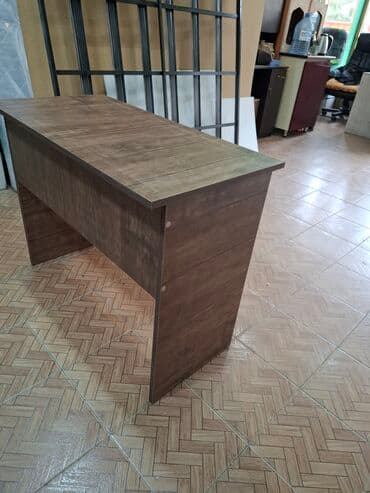 uşaq ucun yazı masası: Parta tek neferlik 50/60 sm 28 azn Parta iki neferlik 100/50 sm — 19