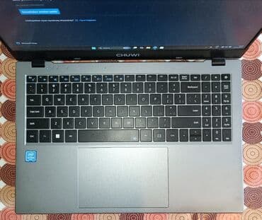 Kompüter ehtiyyat hissələri: Avqust 2024-də alınıb işlək vəziyyətdədir.Ram 8 GB,SSD 256 GB — 2