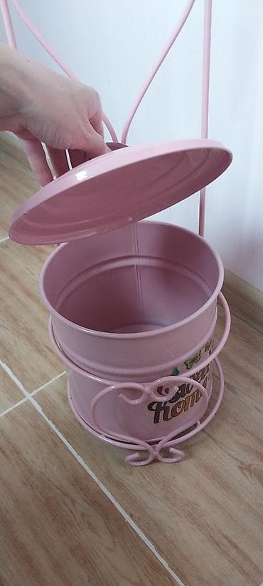 dəmir sifer: Hem zibil gabi hem salfetka gabi hamam ucun material demir 20 man — 2