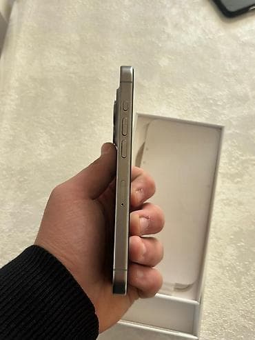 iphone 13 ikinci el: IPhone 15 Pro, 128 GB, Natural Titanium, Face ID — 2