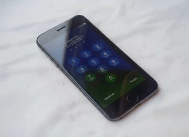 iphone x10: IPhone 7, 32 GB, Qara — 5