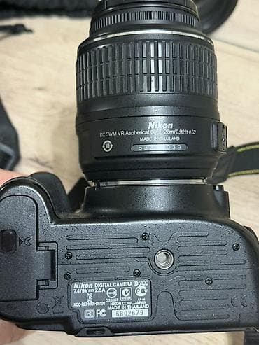 hard disk: Nikon DX DSLR fotoaparat dəsti - Korpus: Nikon DX seriyalı DSLR (tam — 9