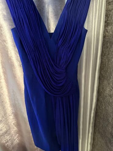 кыргызское национальное платье: Karen Millen. 900 manata alınıb. əla vəziyyətdədir — 3