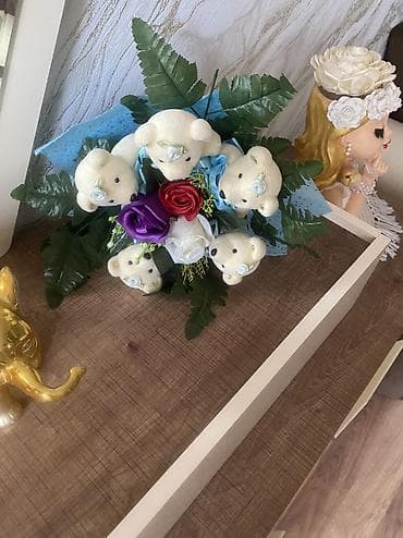 xonca satisi: Satilirlar endirim olub .Gul buketler 20-16-10-7m — 5