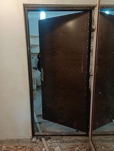 Dəmir giriş qapısı - Material: tam metal konstruksiya, möhkəm çərçivə lalafo.az -da Dəmir giriş qapısı - Material: tam metal konstruksiya, möhkəm çərçivə
