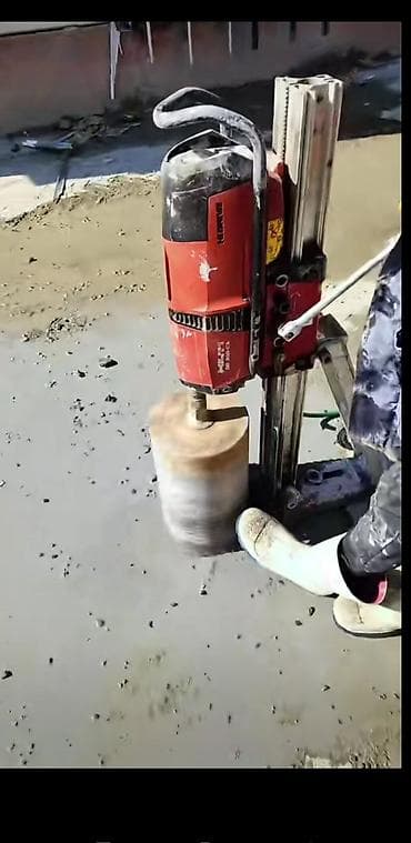 - Hilti DD 200 stansiyalı almaz karot qurğusu ilə dəliklərin kəsilməsi