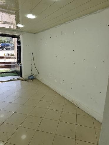 inşaatcılar kirayə: İnşaatçılar Saf Su marketle üz üze Aura çanta mağazasında GİRİW HİSSE — 4