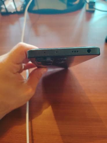 printer telefon: Smartfon – arxa qapağı qabarıq naxışlı qoruyucu örtükdə, ikiqat böyük — 4