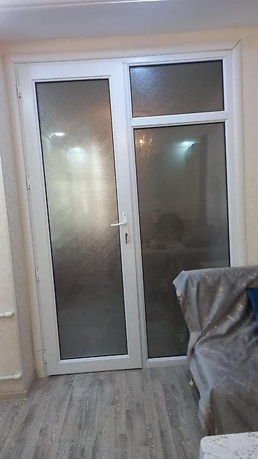 PVC balkon qapısı və pəncərə dəsti Qiymət danışıla bilər - Material