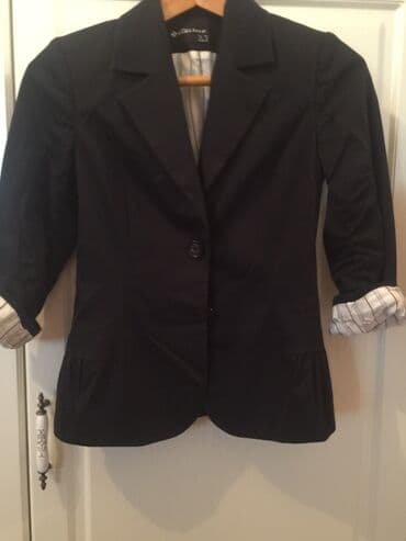 Qadın geyim dəsti – 3 parçadan ibarət - Qara bleizer: Klassik dizayn