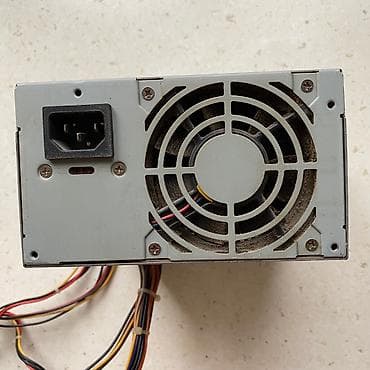 Modemlər və şəbəkə avadanlıqları: Kohne keyfiyetli qida bloku. Tam işlək vəziyətdə "İstifadəçinin bütün — 3