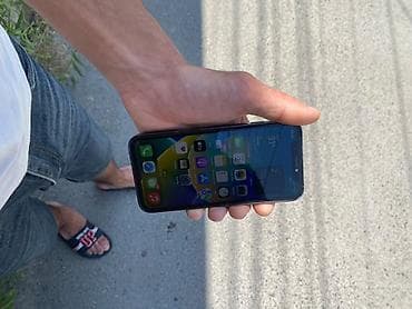 ipona dubay: IPhone 14, 128 GB, Qara, Face ID — 6