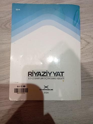 Öz qiyməti 13 azndir bu il alınıb 7 manata satılır. Kitabda heçbir — 1