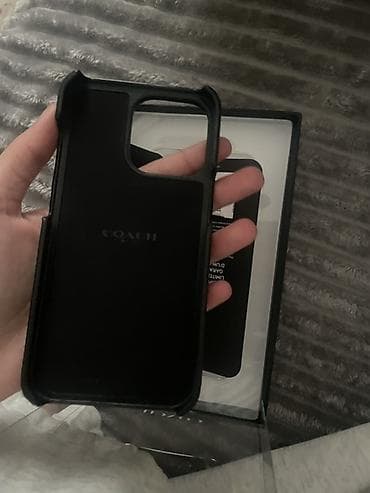 Məhsul: Coach Slim Wrap Case – iPhone 13 Pro üçün - Model uyğunluğu