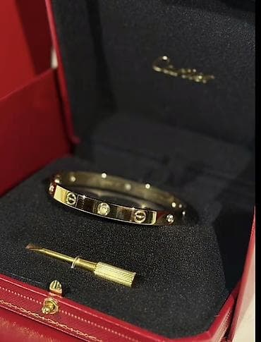 bas: Bilərzik, Cartier — 3
