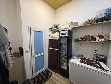döner yeri: Şəhər mərkəzində yerləşən kiçik dönərxana/fast-food məkanı icarəyə — 4