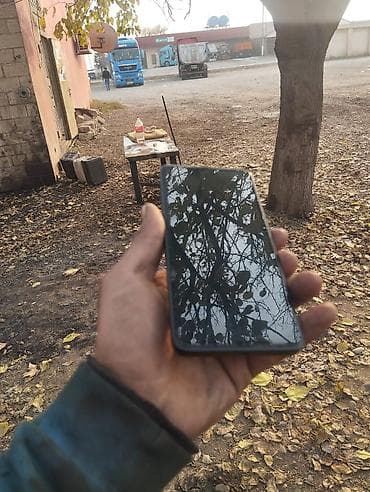 Foto və videokameralar: Redmi Note 13, 256 GB, rəng - Qara, Sensor — 5