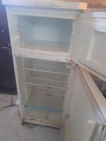 magintafon satisi: 2 qapılı Indesit Soyuducu Satılır, rəng - Ağ — 2