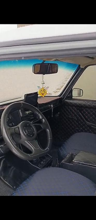 masin lada: VAZ (LADA) 2107: 1.6 l | 2004 il 313748 km Sedan — 4